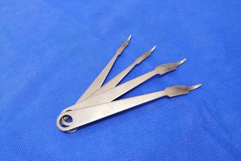 Yasui – orthopedic retractor for surgery