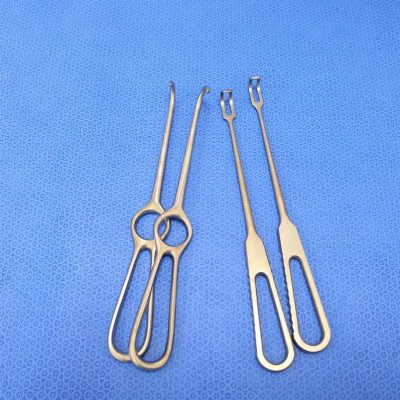 Durham retractor