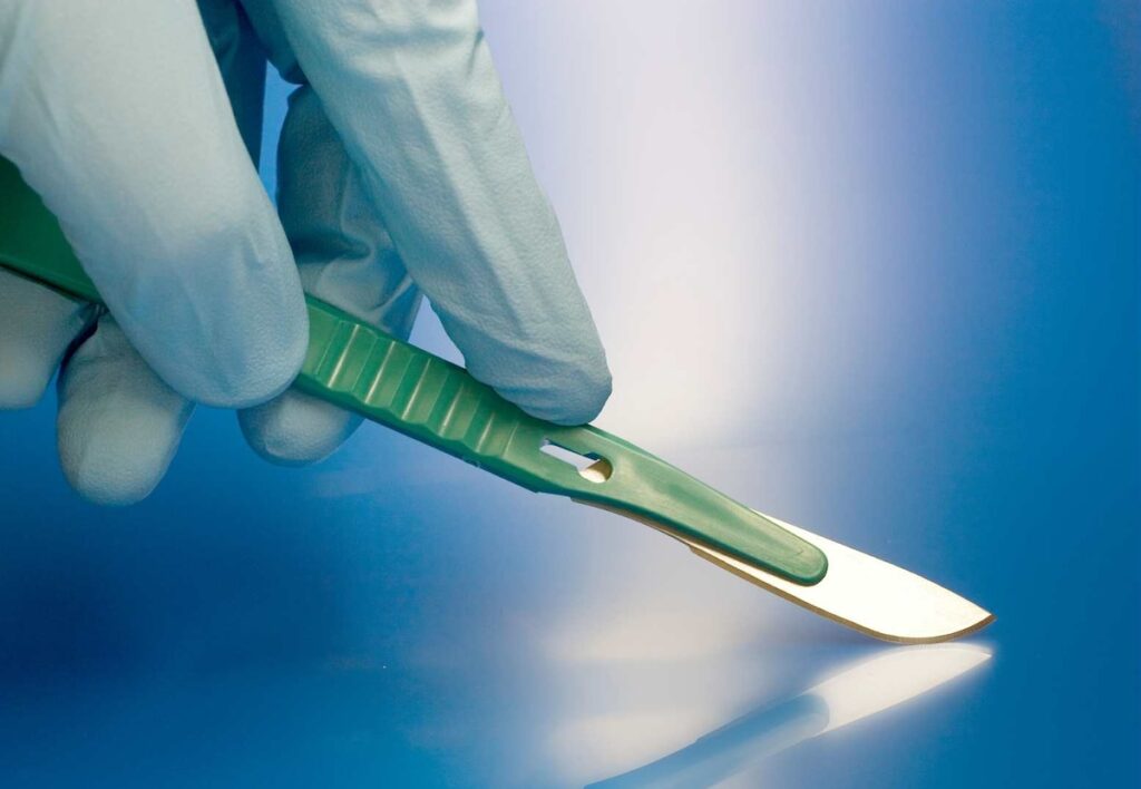 scalpel – disposable surgical instruments