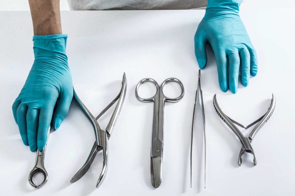 maintain surgical instruments