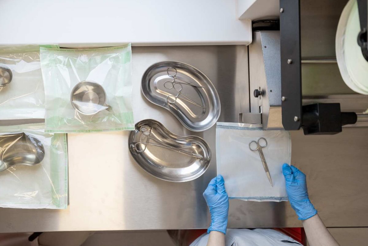 How to Maintain Surgical Tools Yasui Co., Ltd.